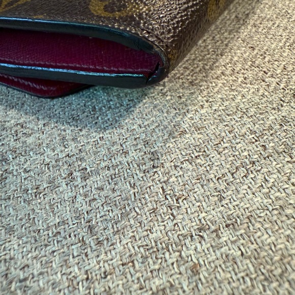 Louis Vuitton Emilie Wallet- Fuchsia - Picture 11 of 13